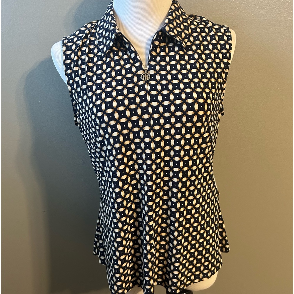 Tommy Hilfiger top with zip front‎